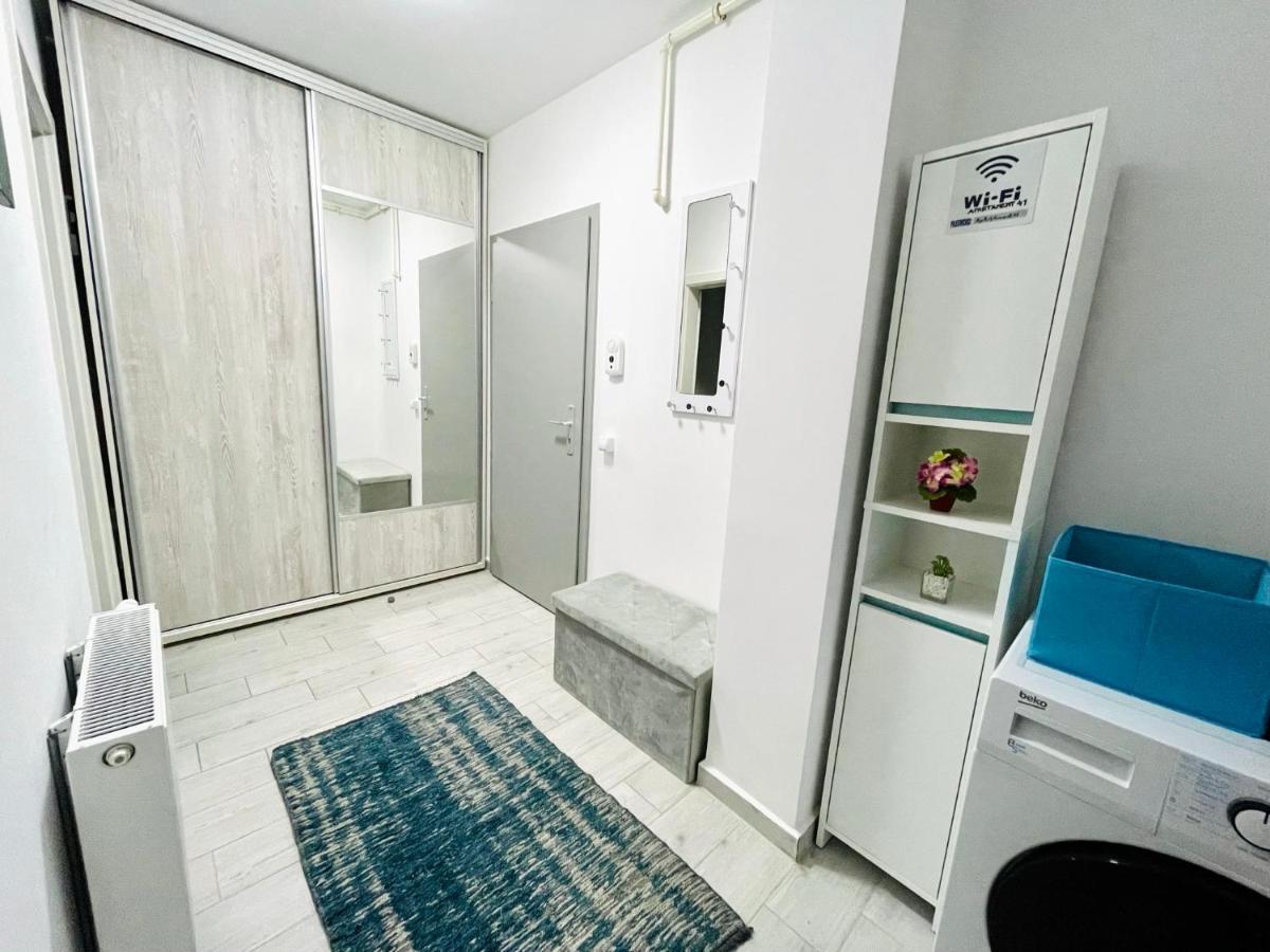 Royal Apartment Brasov Exterior photo